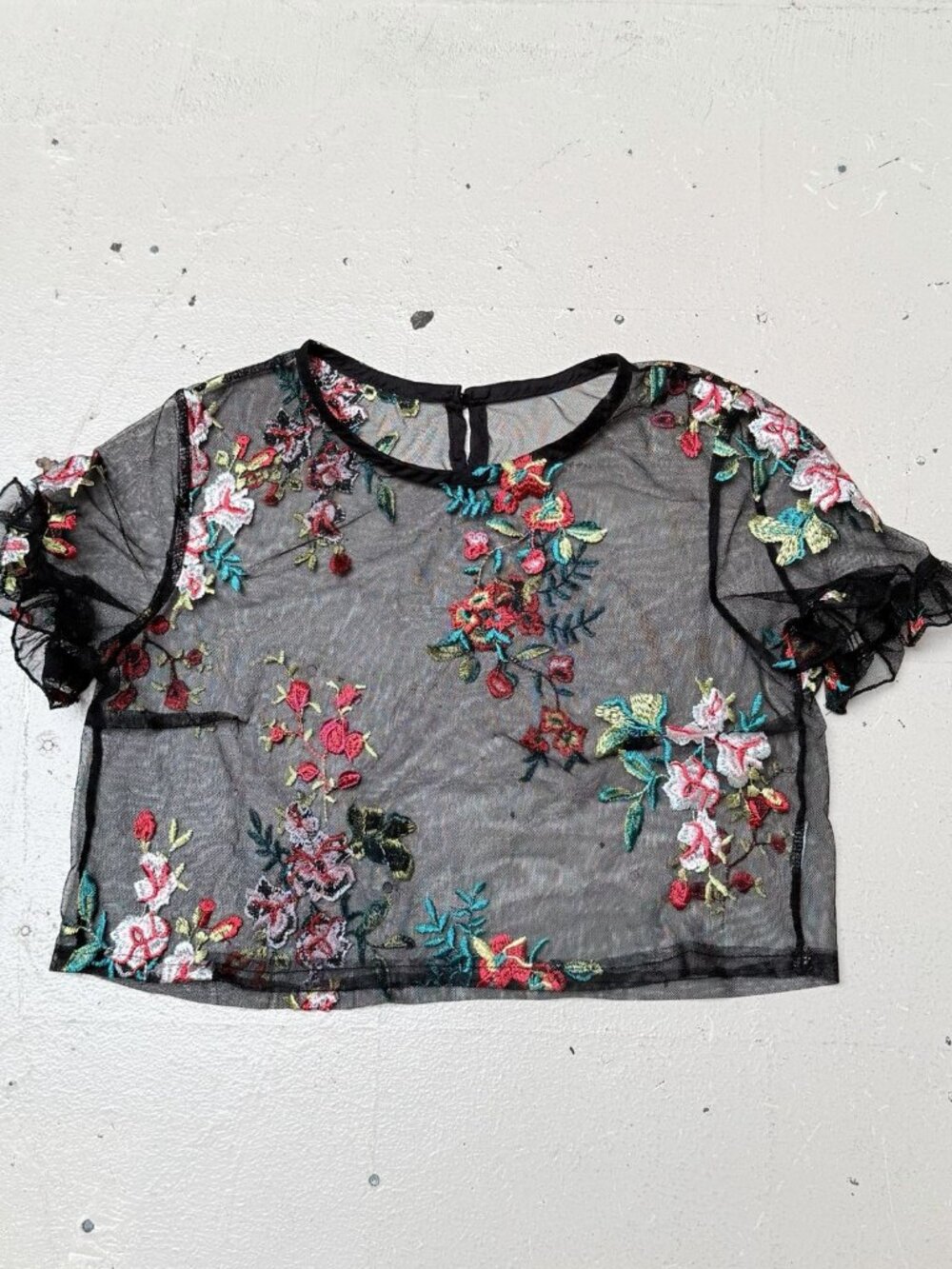 Women’s Blouse Sheer Black Top Floral Y2K Embroidered Size Medium Whimsy